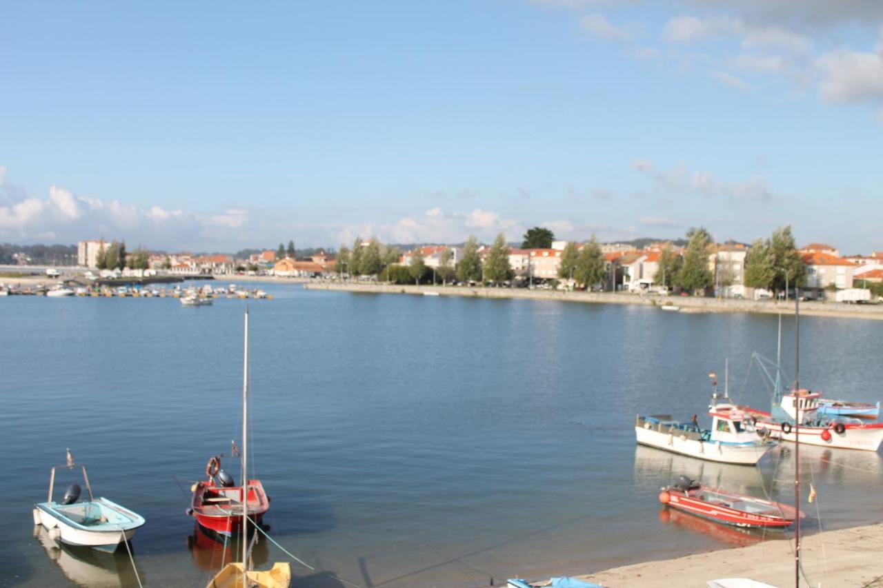 Charm Apartment Cambados Luaran gambar